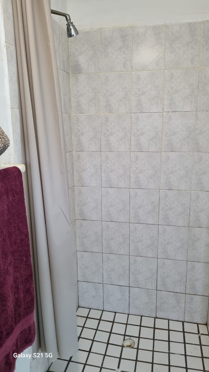 To Let 1 Bedroom Property for Rent in Table View Western Cape